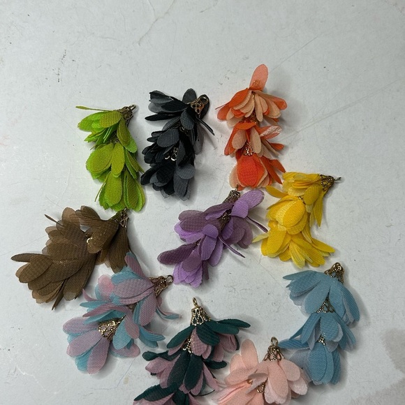 Colorful Floral Charm Bracelet Set - Picture 3 of 3